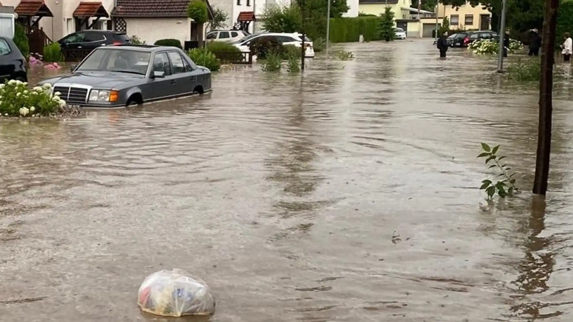 2107-Hochwasser-Schwadorf-6